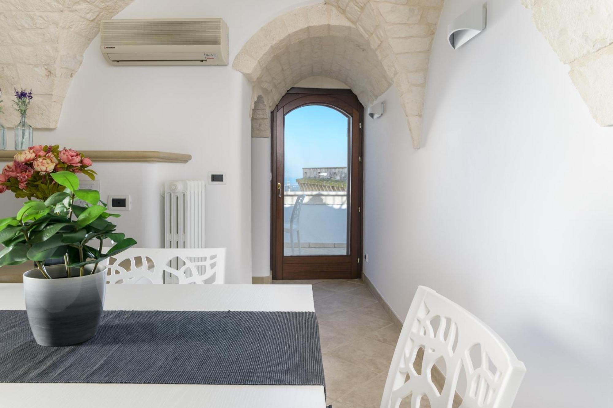 Sant'Oronzo View Apartment By Wonderful Italy أوستوني المظهر الخارجي الصورة